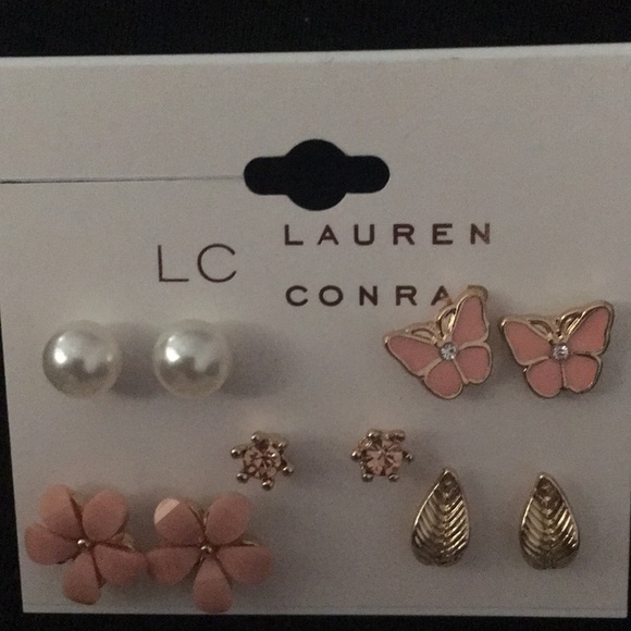 LC Lauren Conrad Flower, Leaf & Butterfly Stud Set - Picture 3 of 4